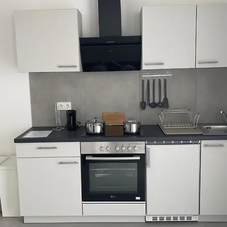 Boardinghouse Living 3*