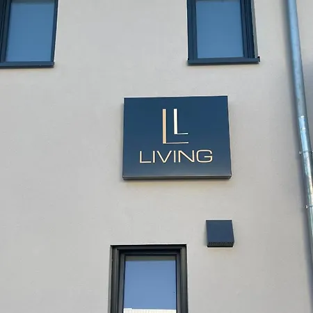 Boardinghouse Living 3*